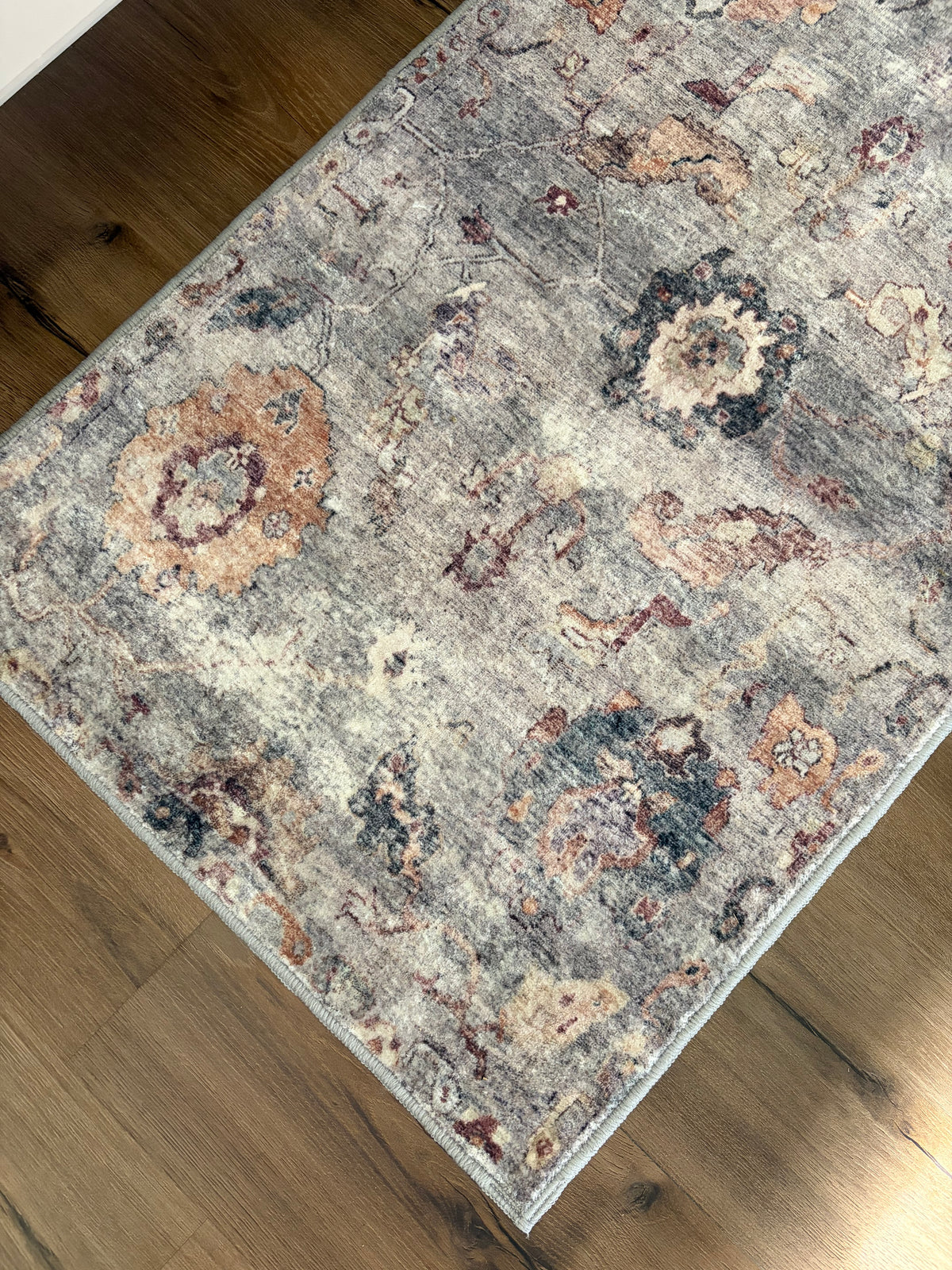 Wren Accent Rug